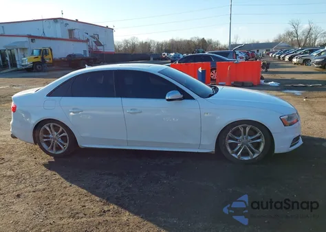2013 Audi S4 3.0T Premium Plus from USA, damaged, VIN WAUDGAFL8DA169975